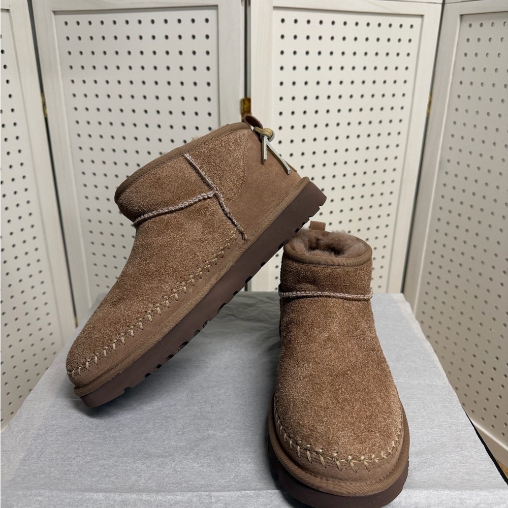 UGG Classic Ultra Mini Biarritz Boot Ankle Womens 12 Rocky Oak Brown Suede NWOT - Picture 9 of 16